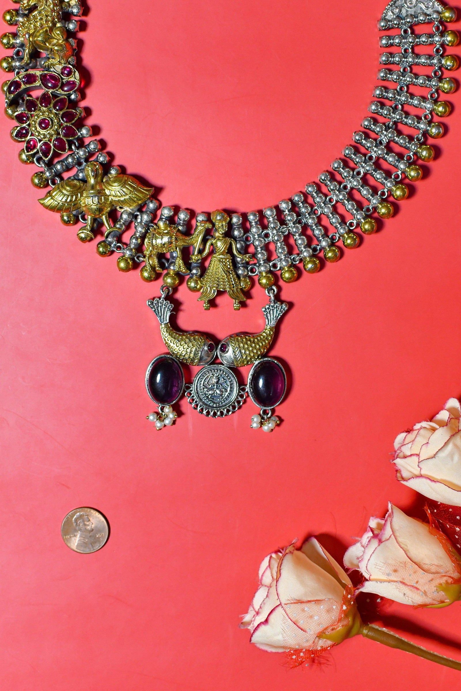 Brass Metal Dual-Tone Collar Necklace Set with Pachi Kundan Work