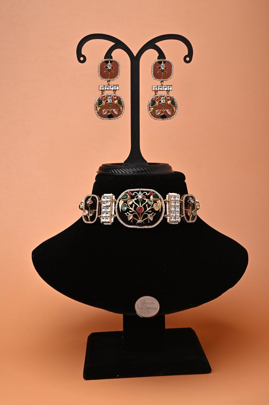 Golden Choker with Monalisa and AD Stone Work