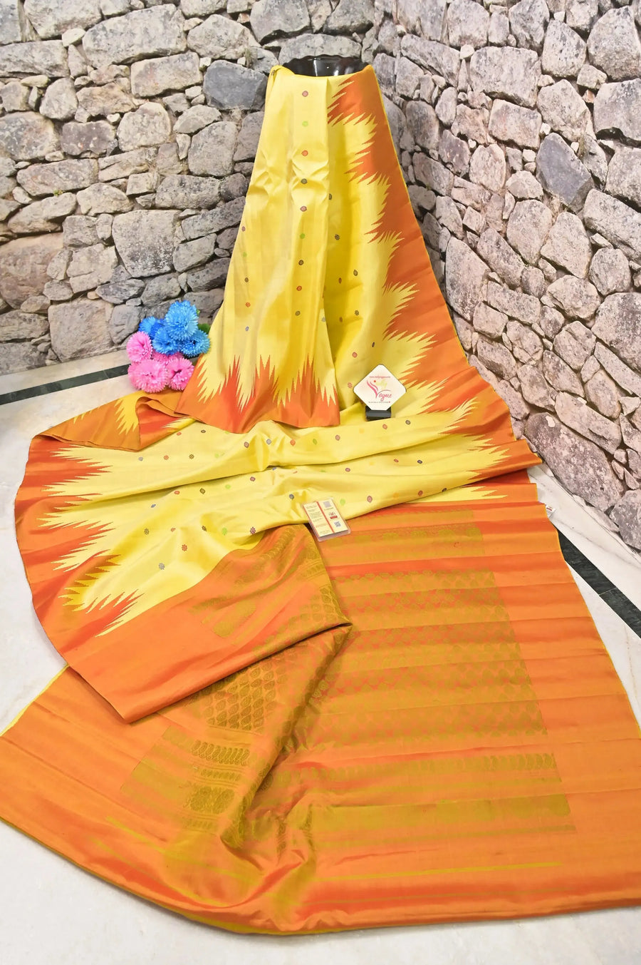 MVN-10250742