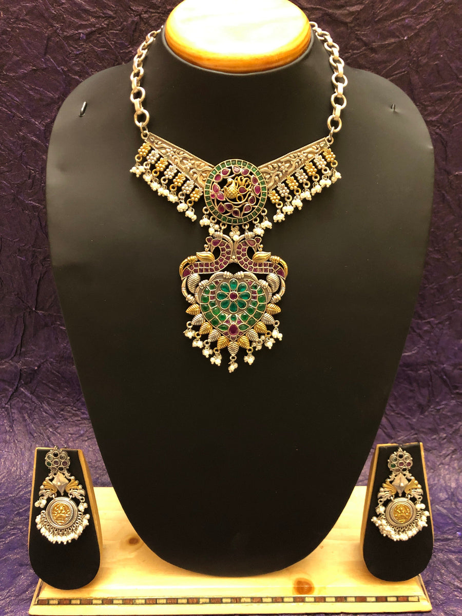 Dual Tone Silver Replica Collar Necklace Set with Monalisa Stone