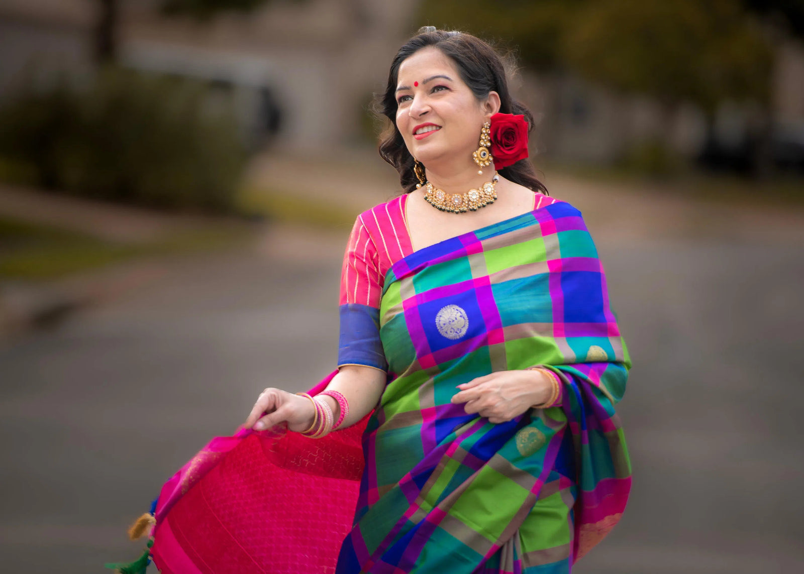 Kanchipuram Silk Sarees- A Guide to Traditional Authenticity -  IndyVogue Blog