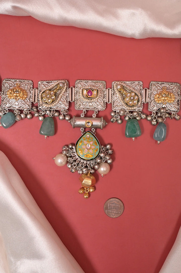 92.5 Silver Polish Gusion Art Style Choker Necklace Set with Pachi Kundan Work