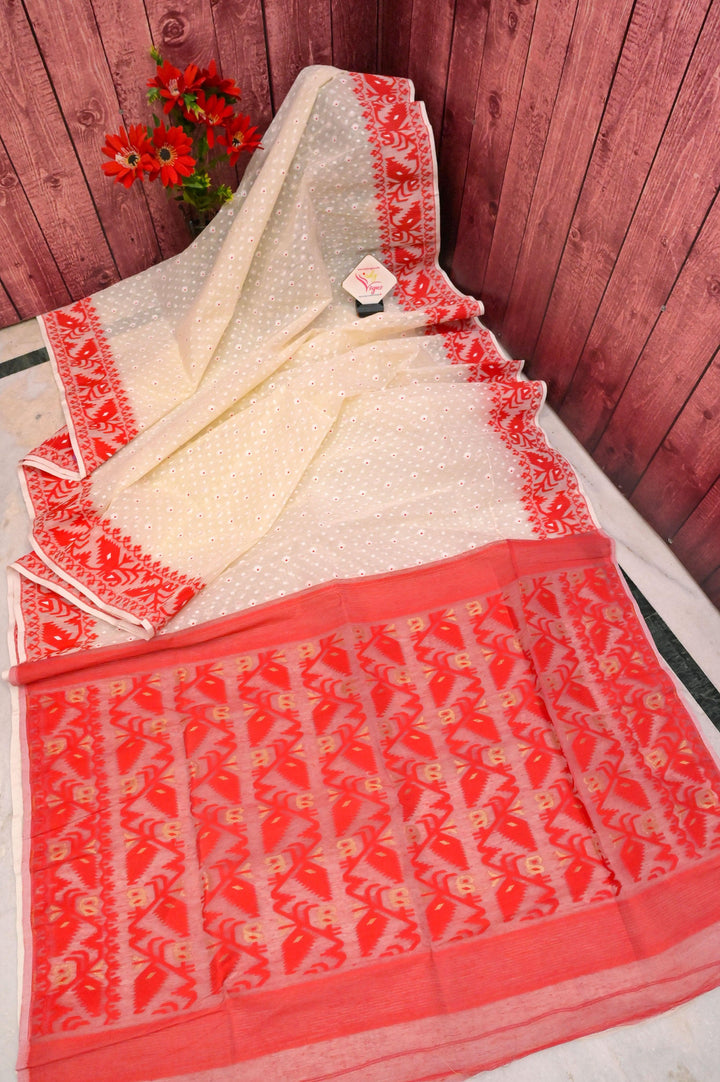 Creamy White Color Jamdani Saree with Cotton Embroidered Blouse Piece