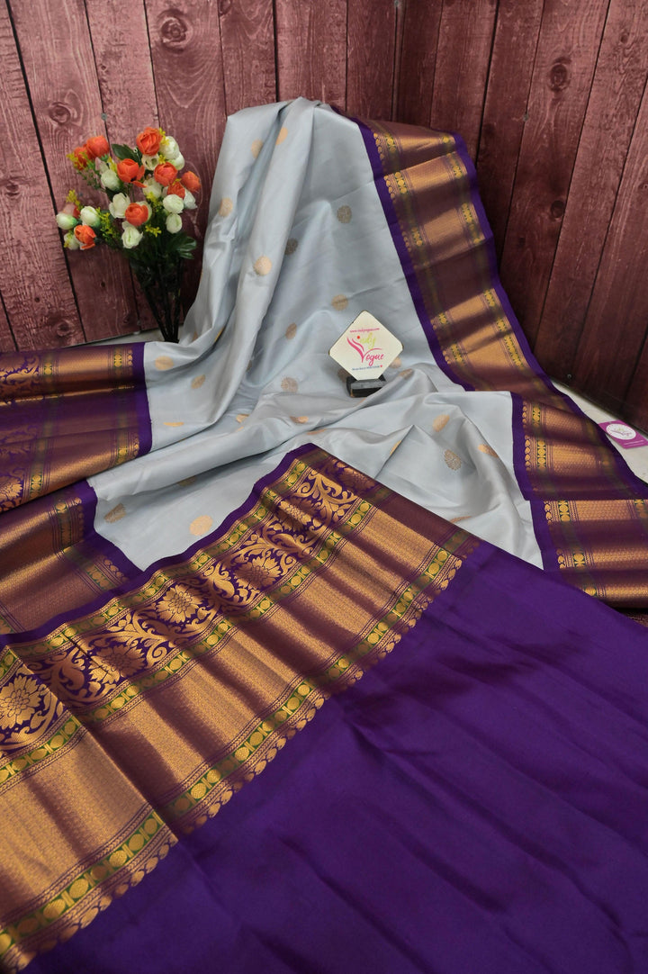 Light Ash Color Gadwal Silk with Kanchi Border