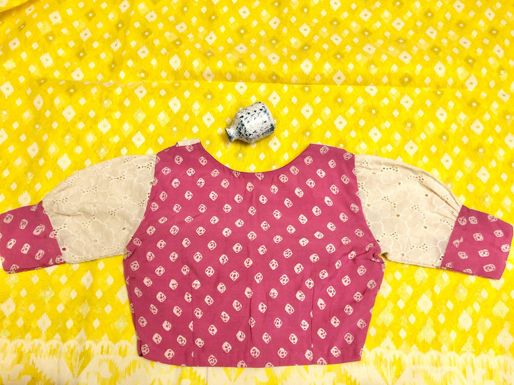 Light Magenta Color Blouse with Bandhani Print and Puffed Sleeve