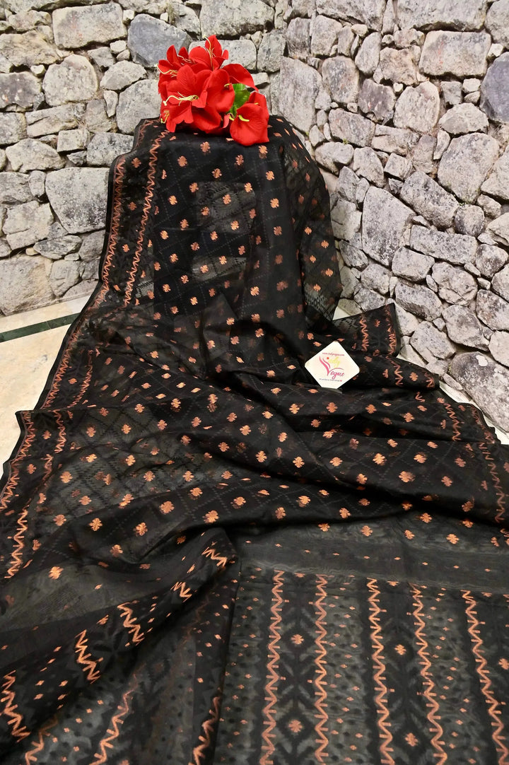 KJB-10250432