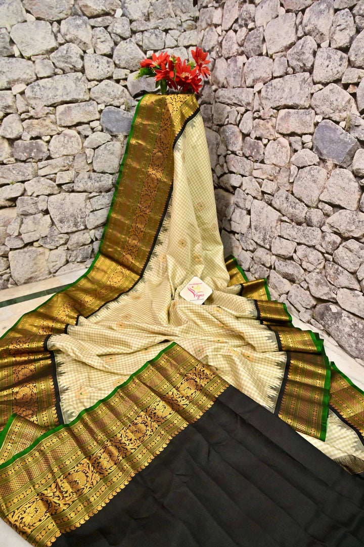 GKR-10241497