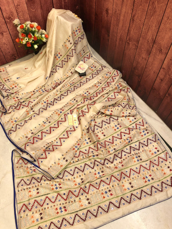 Offwhite Color Pure Bangalore Silk Saree with Hand Lambani Embroidery Work