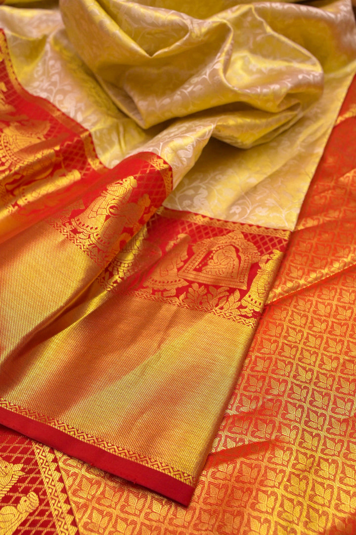 Offwhite & Golden Color Pure Brocade Kanjeevaram Silk Saree