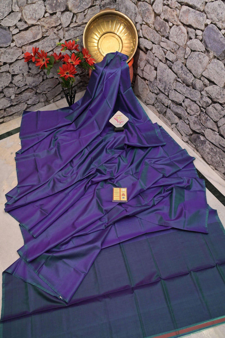 Purple and Magenta Color Dual Tone Pure Bishnupur Silk Saree with Printed Blouse Piece