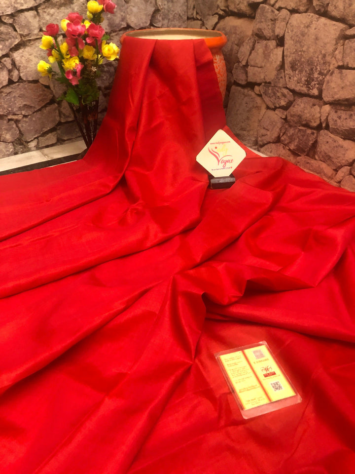Rose Red Color Pure Bishnupur Silk Saree with Hand Painted Kalamakari Blouse