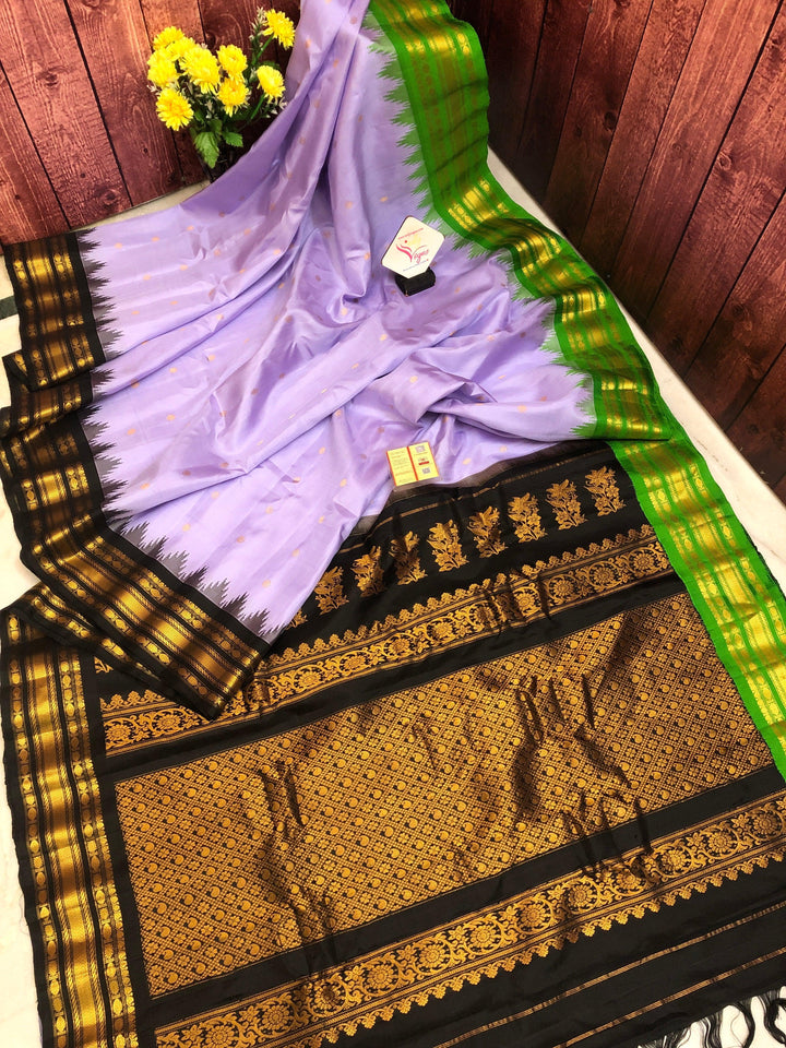 Bright Lilac Color Pure Gadwal Silk Saree with Ganga Jamuna Border