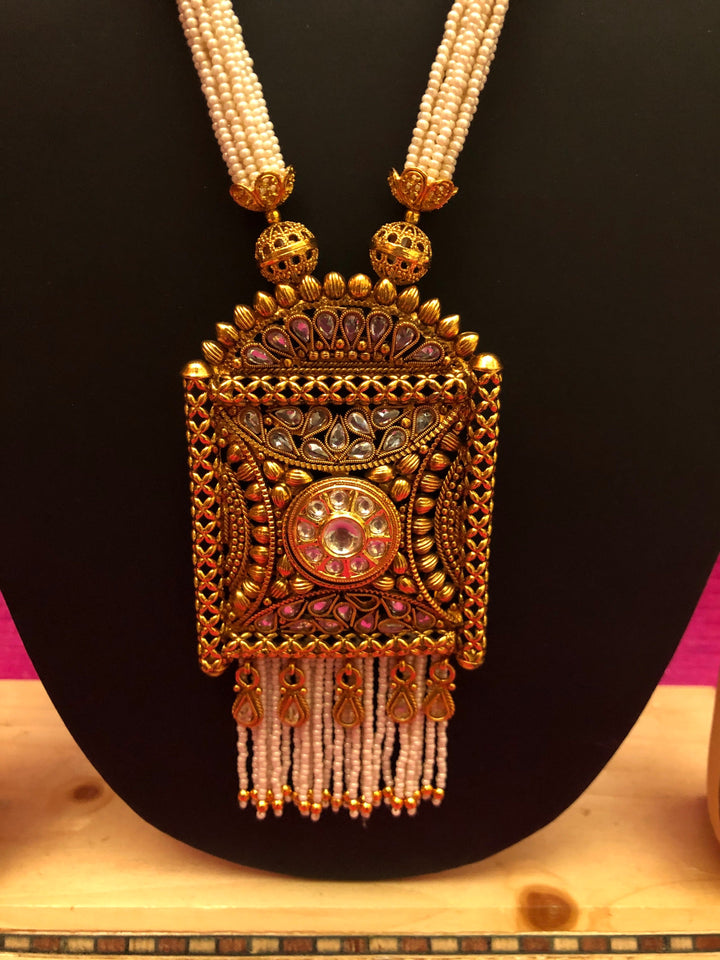Large Jarawa Pendant Shelley Long Necklace Set