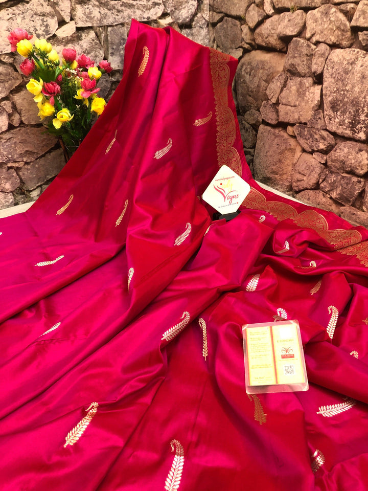Magenta Red Color Pure Katan Banarasi Saree with Scallop Border