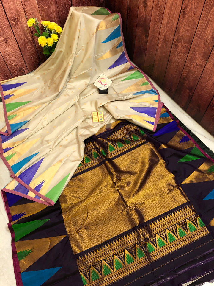 Off White Color Pure Gadwal Silk Saree